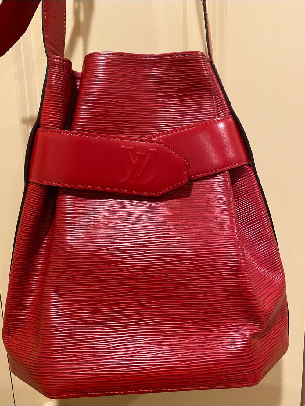 Louis Vuitton Epi Bucket Bag